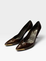 Load image into Gallery viewer, Stuart Weitzman Brown+Gold Heels, 7.5

