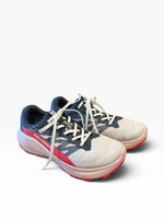Load image into Gallery viewer, Salomon White Shoes, 6
