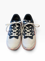 Load image into Gallery viewer, Salomon White Shoes, 6
