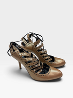 Load image into Gallery viewer, Manolo Blahnik Gold Heels, 36
