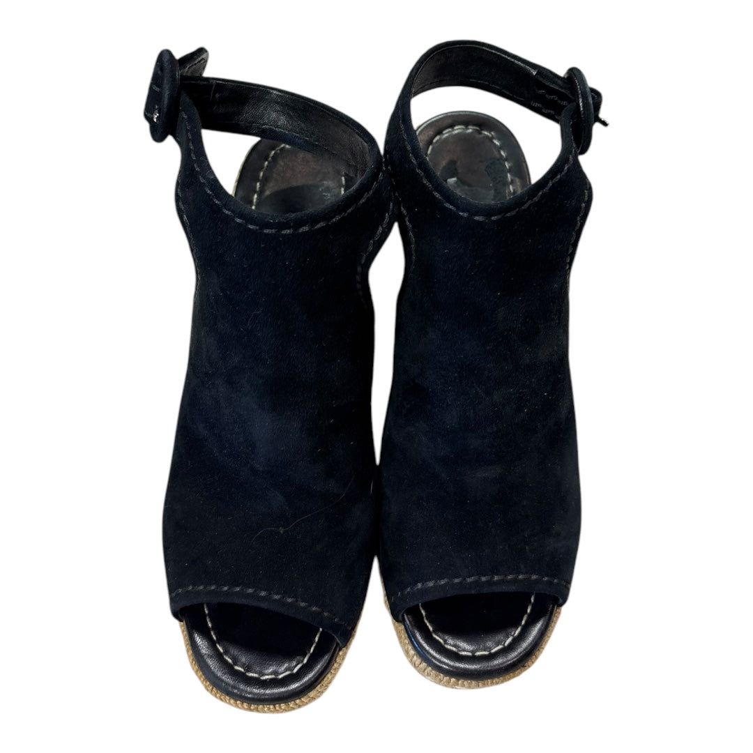 Prada Black + Biege Shoes, 37.5