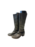 Load image into Gallery viewer, Sendra Brown Boots, 9
