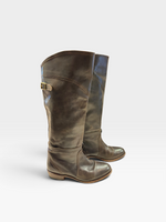 Load image into Gallery viewer, Frye Brown Boots, 7
