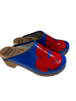 Load image into Gallery viewer, Olsson Deluxe Blue Clogs, 37
