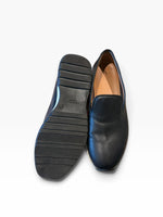 Load image into Gallery viewer, Aquatalia Black Shoes, 8.5
