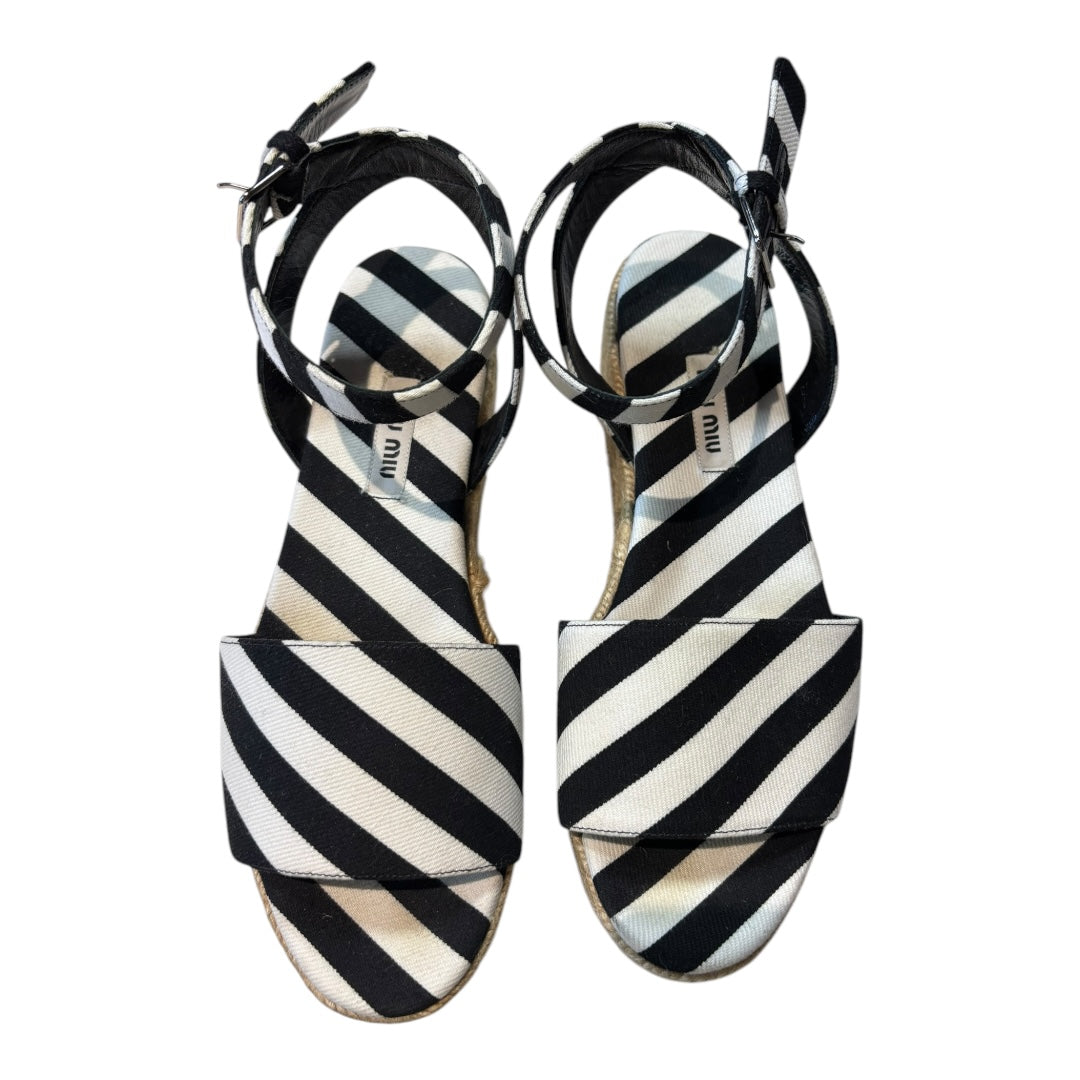 Miu Miu Black +White Shoes, 37
