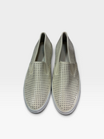 Load image into Gallery viewer, Coach White Shoes, 8.5

