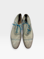 Load image into Gallery viewer, John Fluevog Cream Shoes, Mens 7.5 (Womans 9)
