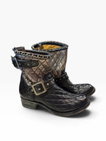 Load image into Gallery viewer, Old Gringo Black Boots, 8.5

