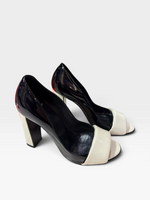 Load image into Gallery viewer, Pierre Hardy White + Black Heels, 37
