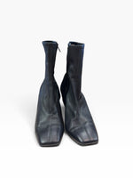Load image into Gallery viewer, Helmut Lang Black Shoes, 39
