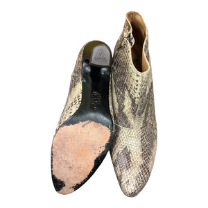 John Fluevog Printed Shoes, 9