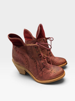 Load image into Gallery viewer, Dkode Burgundy Booties, 37
