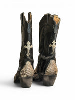 Load image into Gallery viewer, Black +Cream Boots, 9
